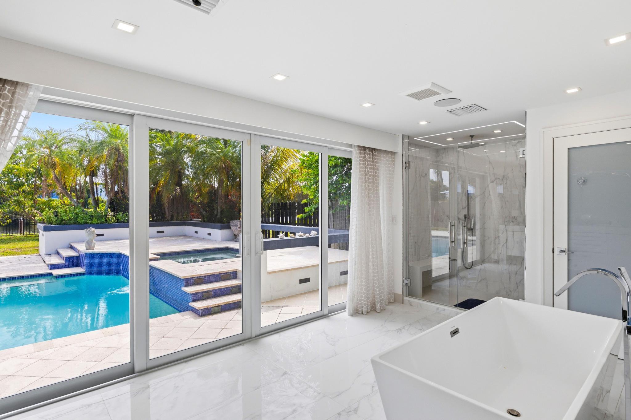 33 Oregon Lane Boca Raton, FL 33487 - Photo 31 of 46 43File
