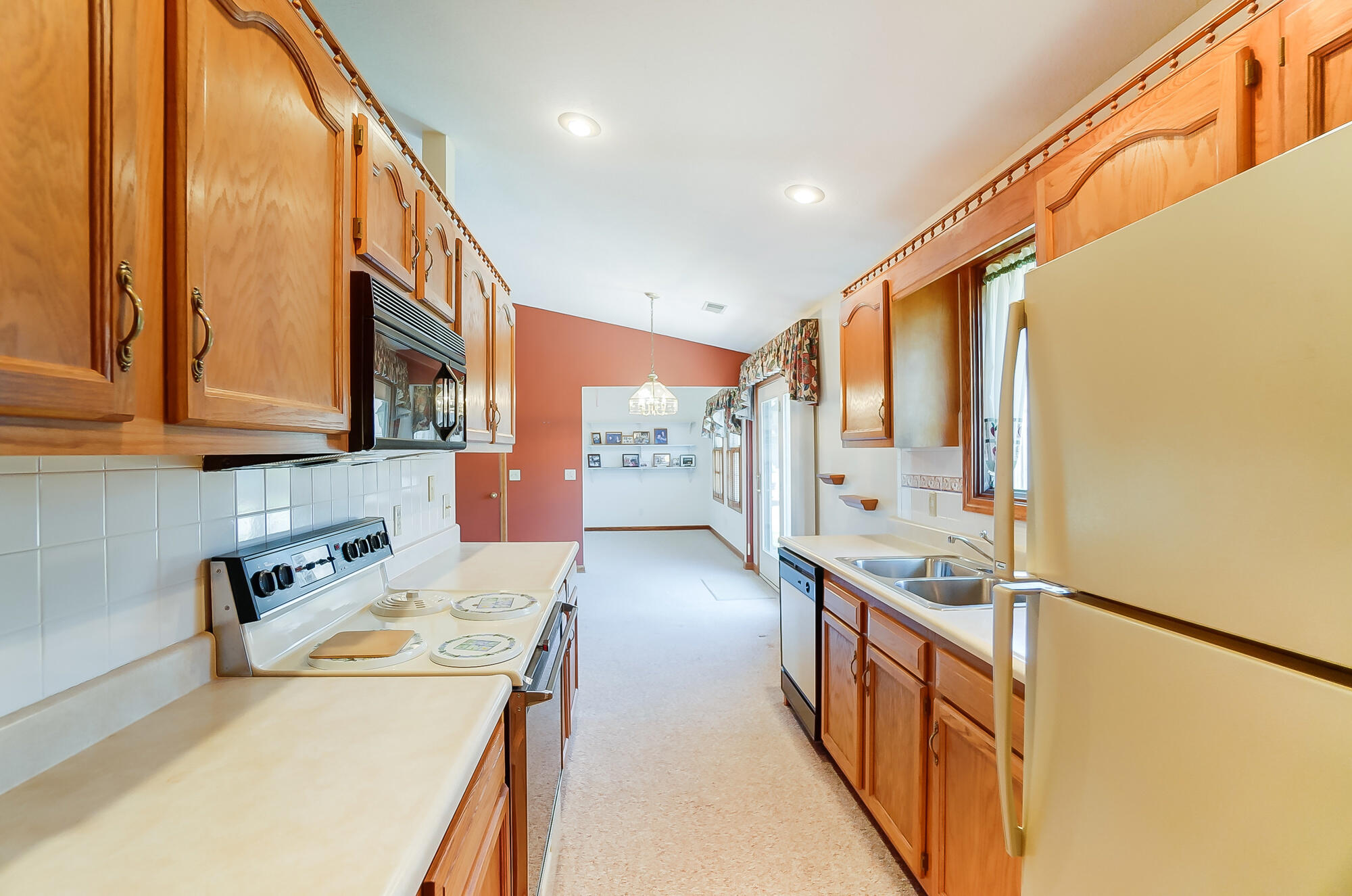 470 South Mumaugh Road Lima, OH 45804 - Photo 19 of 39 Gallery Image 19