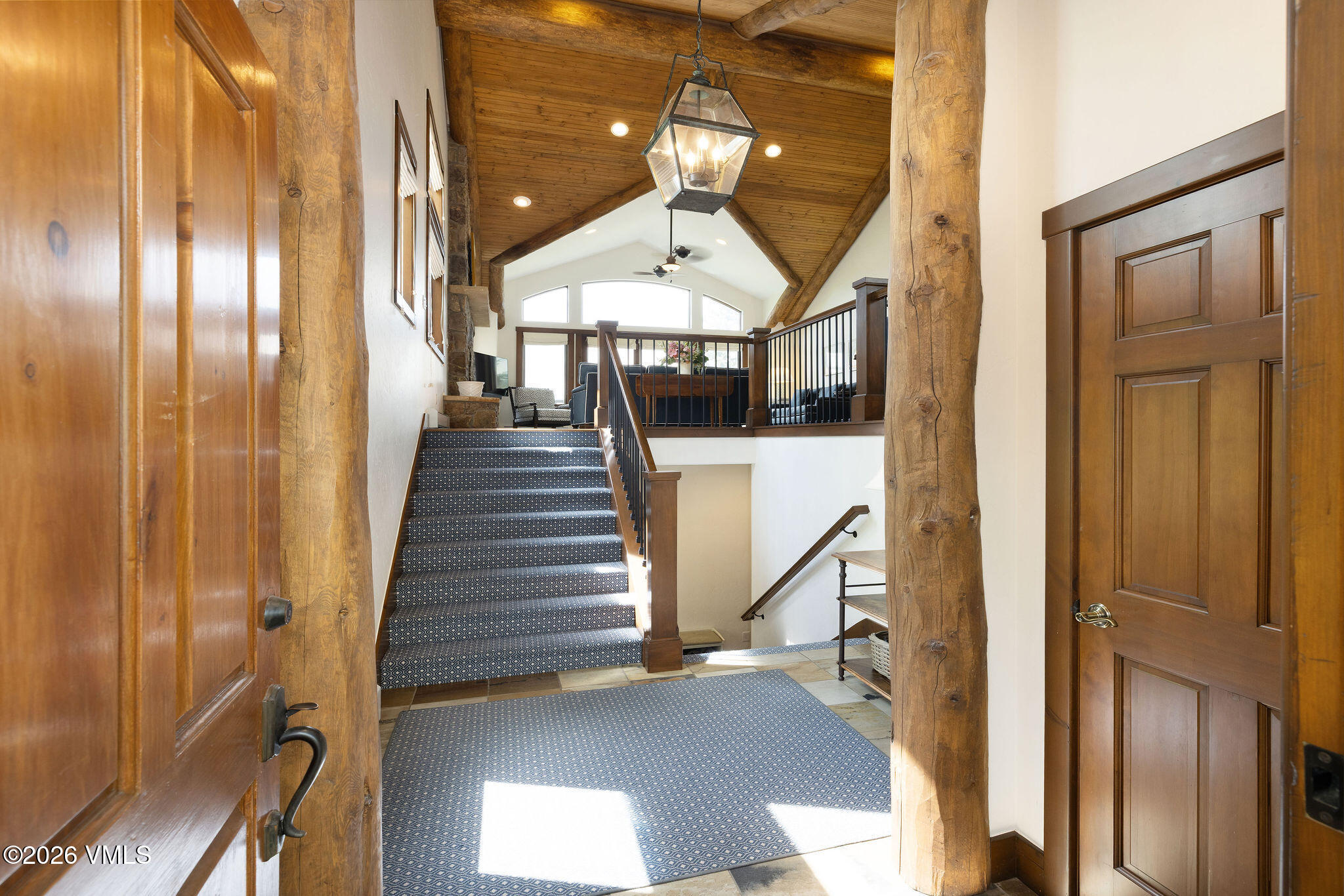 37 Knudson Ranch Road Edwards, CO 81632 - Photo 9 of 25 2605_37_knudson_ranch_rd_interior_entry
