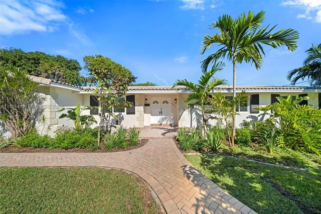 $7,200 | 7021 Southwest 107th Street, Pinecrest, FL 33156