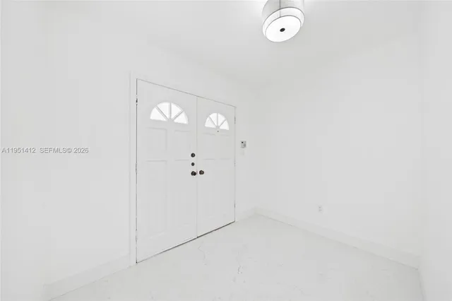 $7,200 | 7021 Southwest 107th Street, Pinecrest, FL 33156