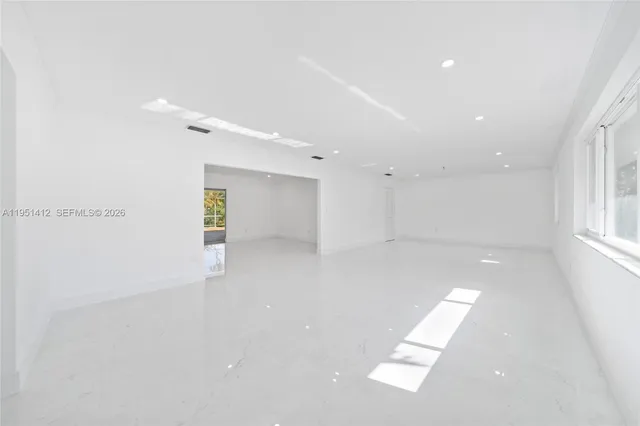 $7,200 | 7021 Southwest 107th Street, Pinecrest, FL 33156