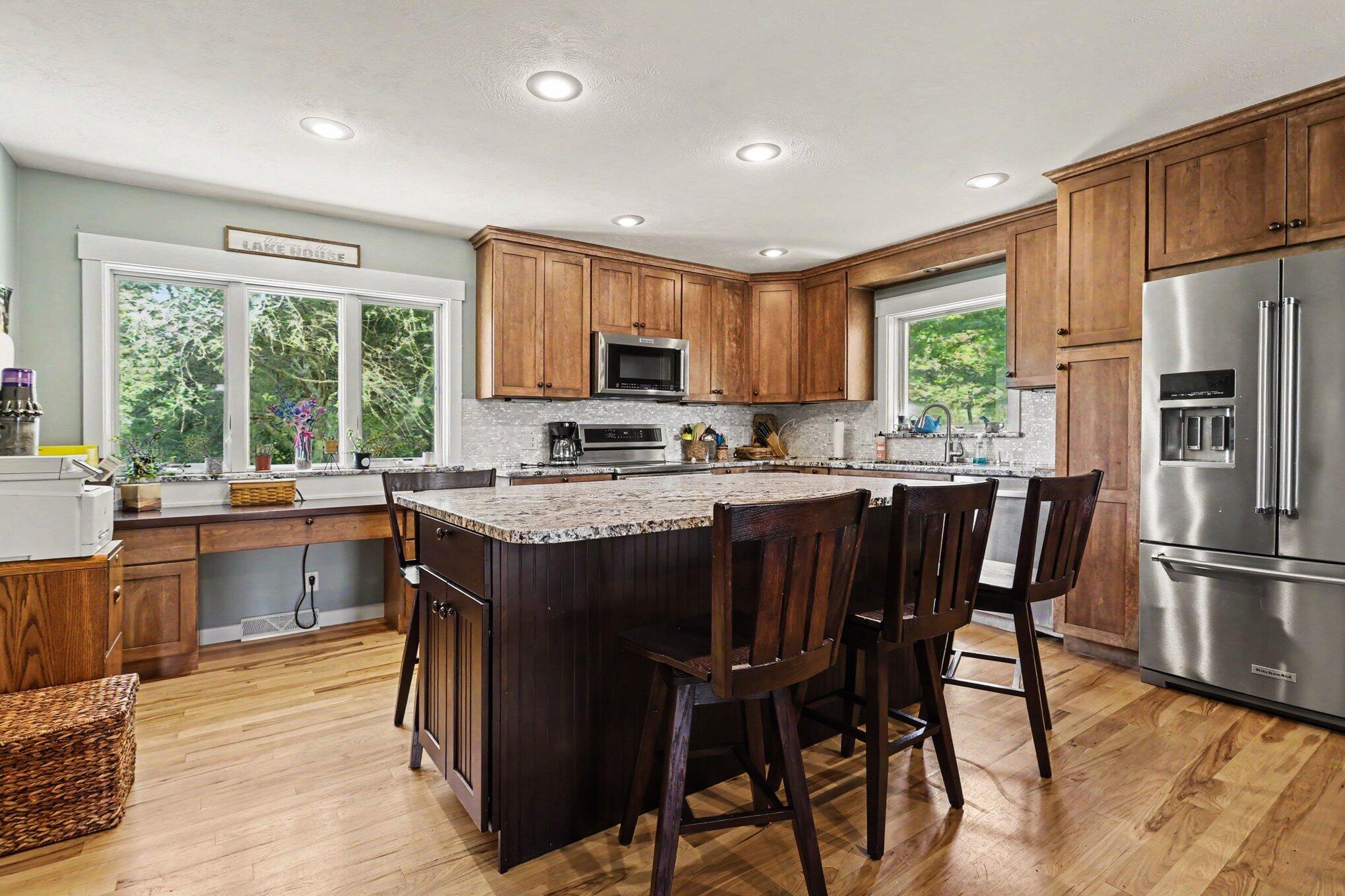 10492 Range Line Road Berrien Springs, MI 49103 - Photo 13 of 40 012_file_4567