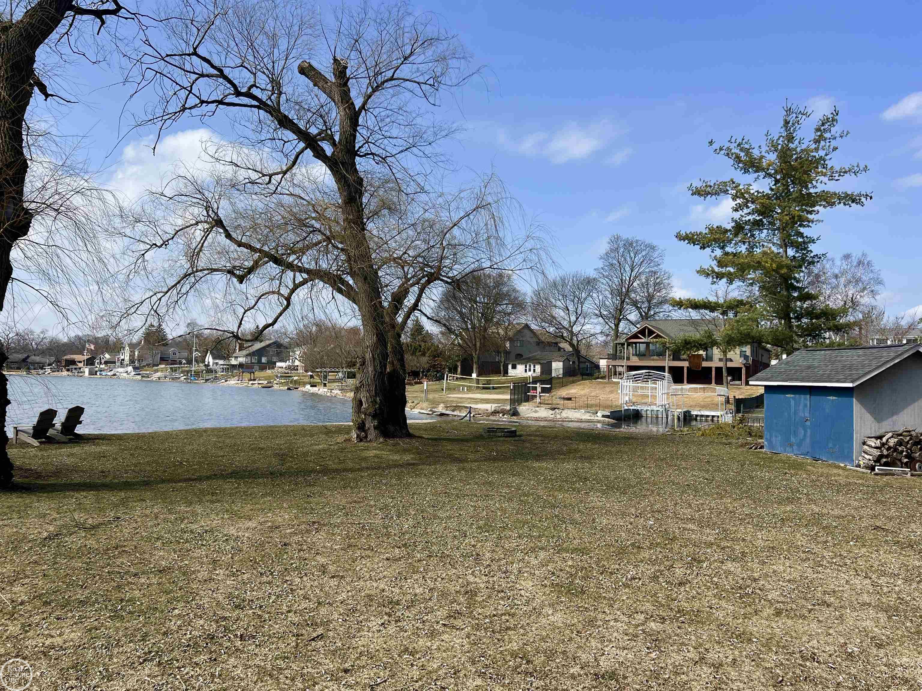3017 Lansdowne Road Waterford, MI 48329 - Photo 55 of 68 50135496-A1A69A5F-A376-42F4-9619-EFE891439803.JPG