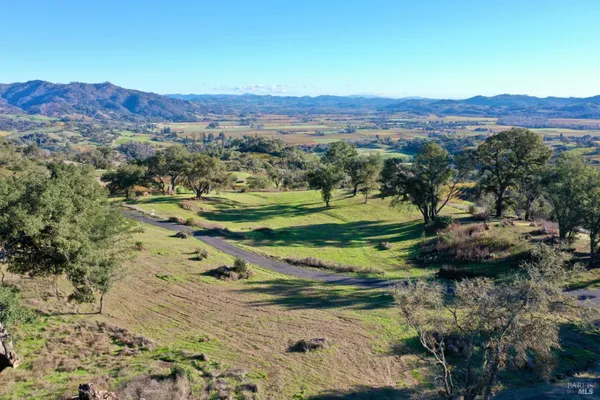 $1,999,000 | 500 Artisan Circle, Geyserville, CA 95441