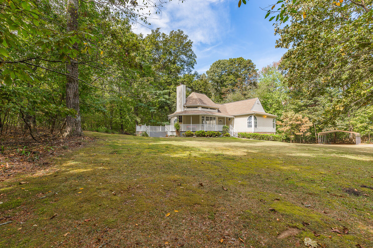 9819 Blue Springs Road Harrison, TN 37341 - Photo 54 of 59 Large front yard