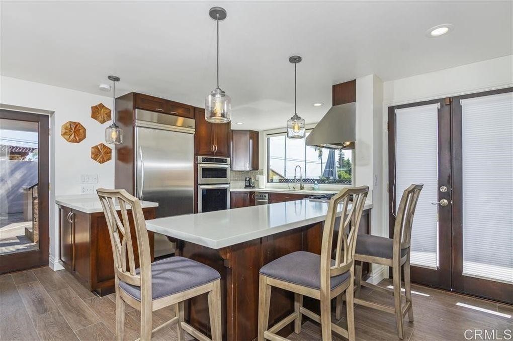 610 Hymettus Avenue Encinitas, CA 92024 - Photo 4 of 13