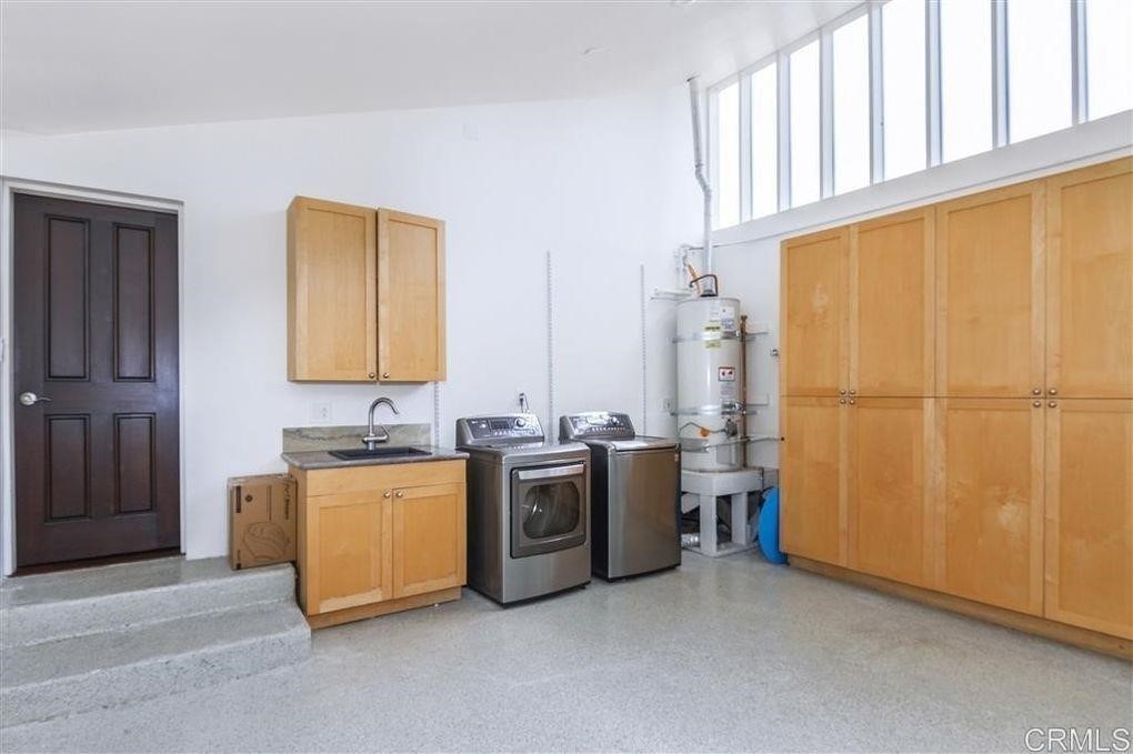 610 Hymettus Avenue Encinitas, CA 92024 - Photo 9 of 13