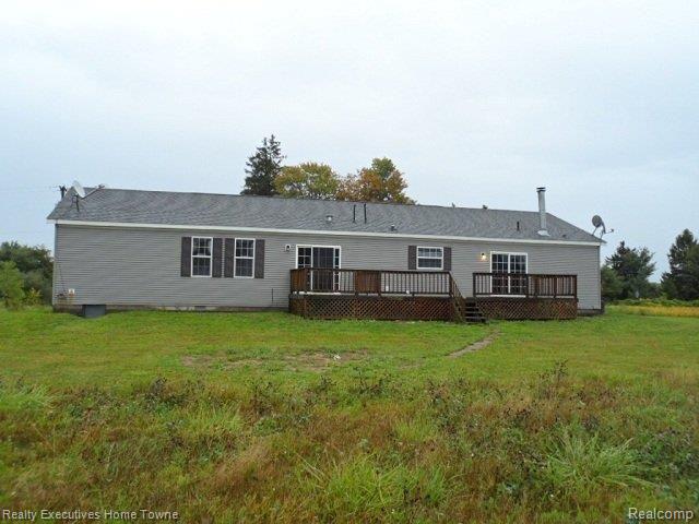 7841 Kilburn Road Jeddo, MI 48032 - Photo 7 of 23 261-930768BackHome.JPG