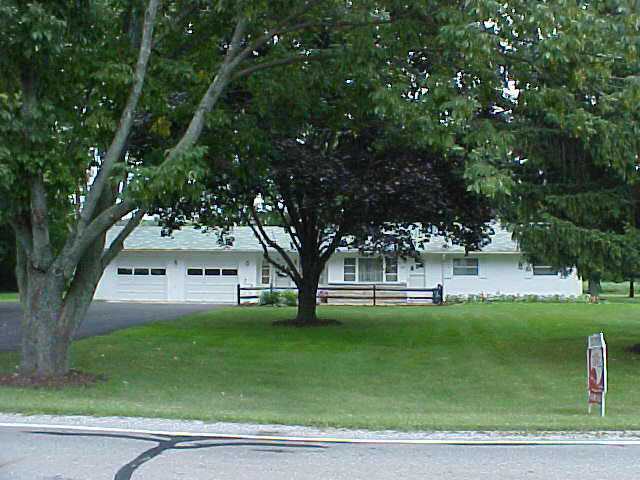 160 Alton Road Galloway, OH 43119 - Photo 1 of 1