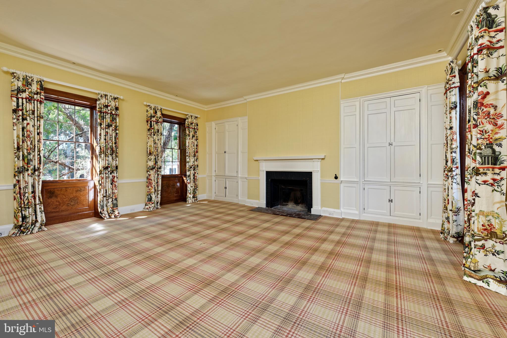 607 Oronoco Street Alexandria, VA 22314 - Photo 16 of 41 Bedroom or primary suite sitting room