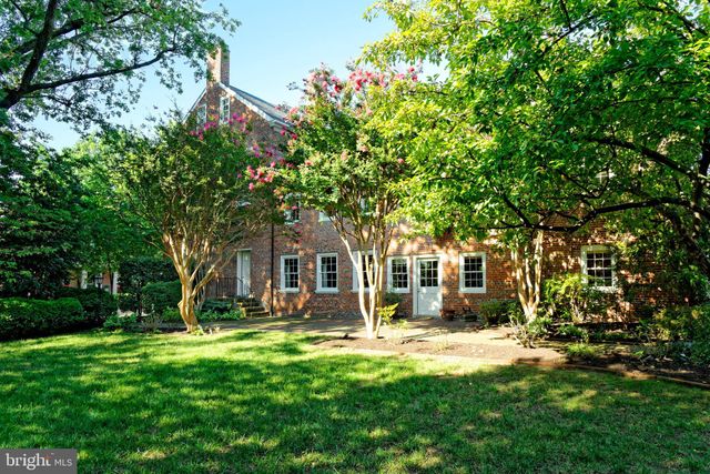 $4,200,000 | 607 Oronoco Street, Alexandria, VA 22314