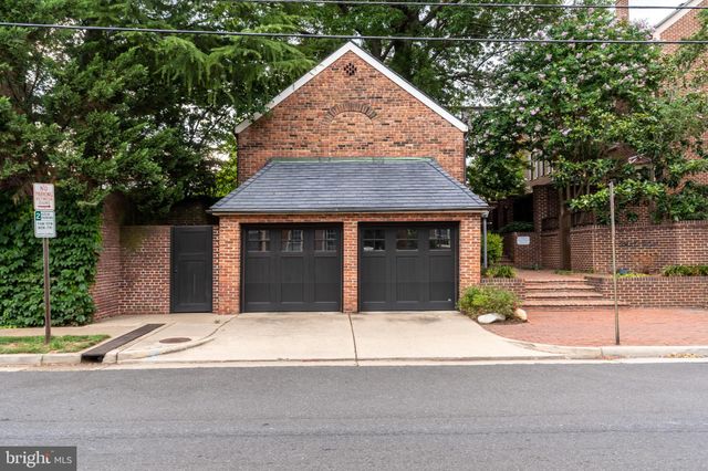 $4,200,000 | 607 Oronoco Street, Alexandria, VA 22314