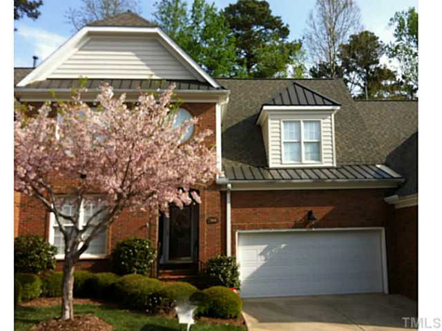 Welcome to Westlake Reserve - a gracious townhome community! Exterior Front