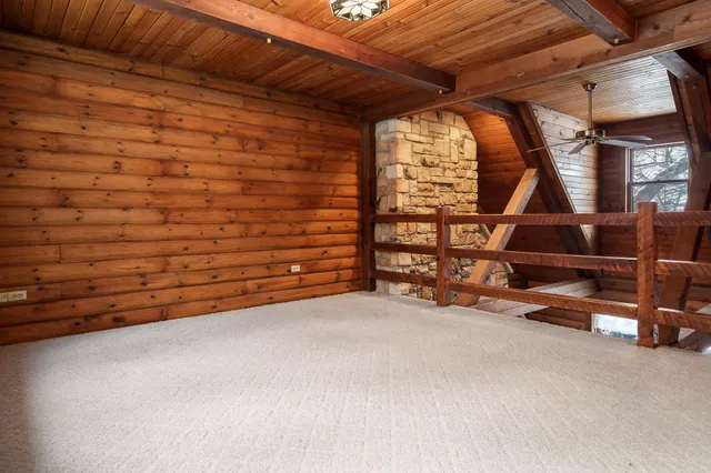 $799,999 | 5101 South Johnson Road, Beloit, WI 53511