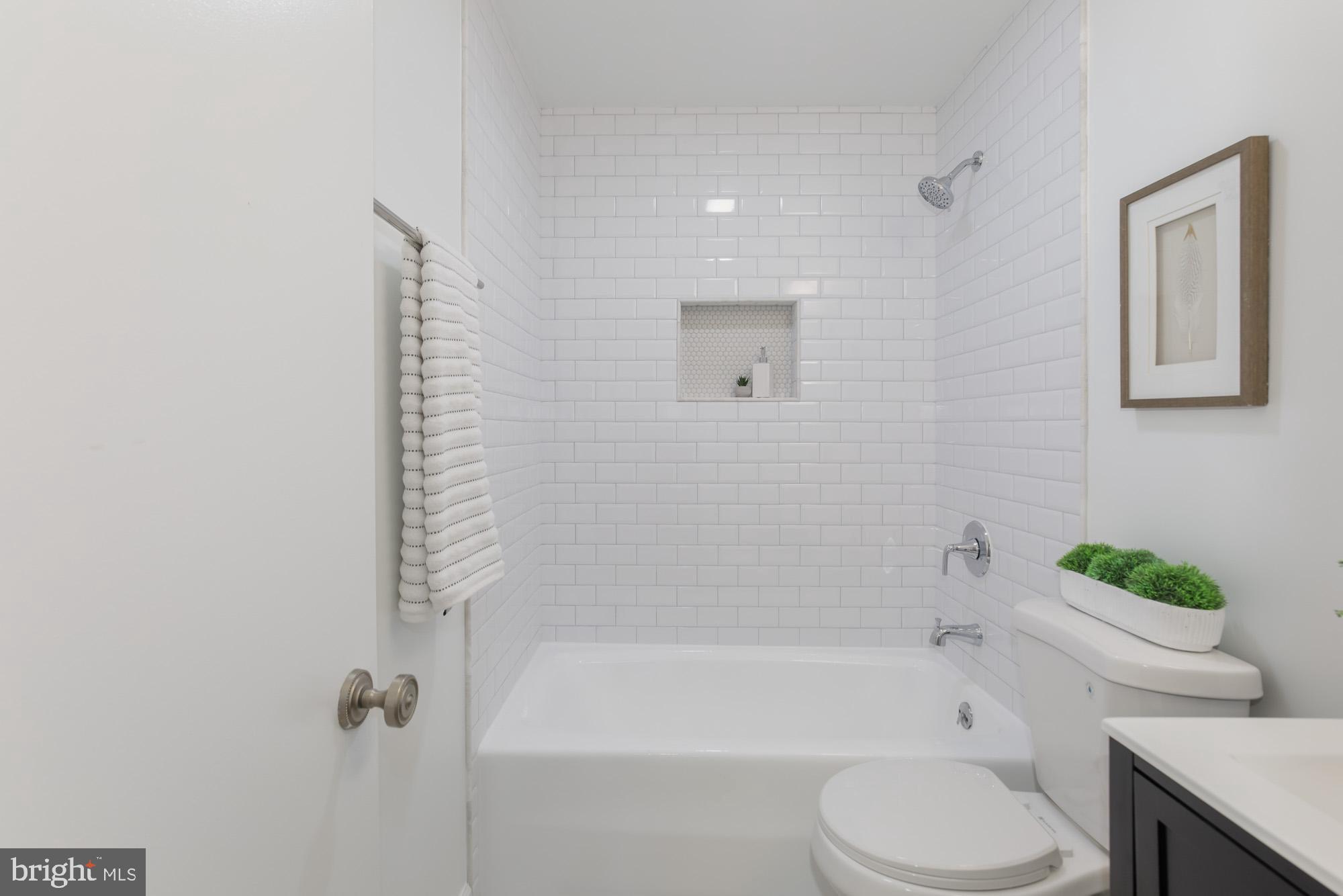 6337 Lenox Road Bethesda, MD 20817 - Photo 33 of 54