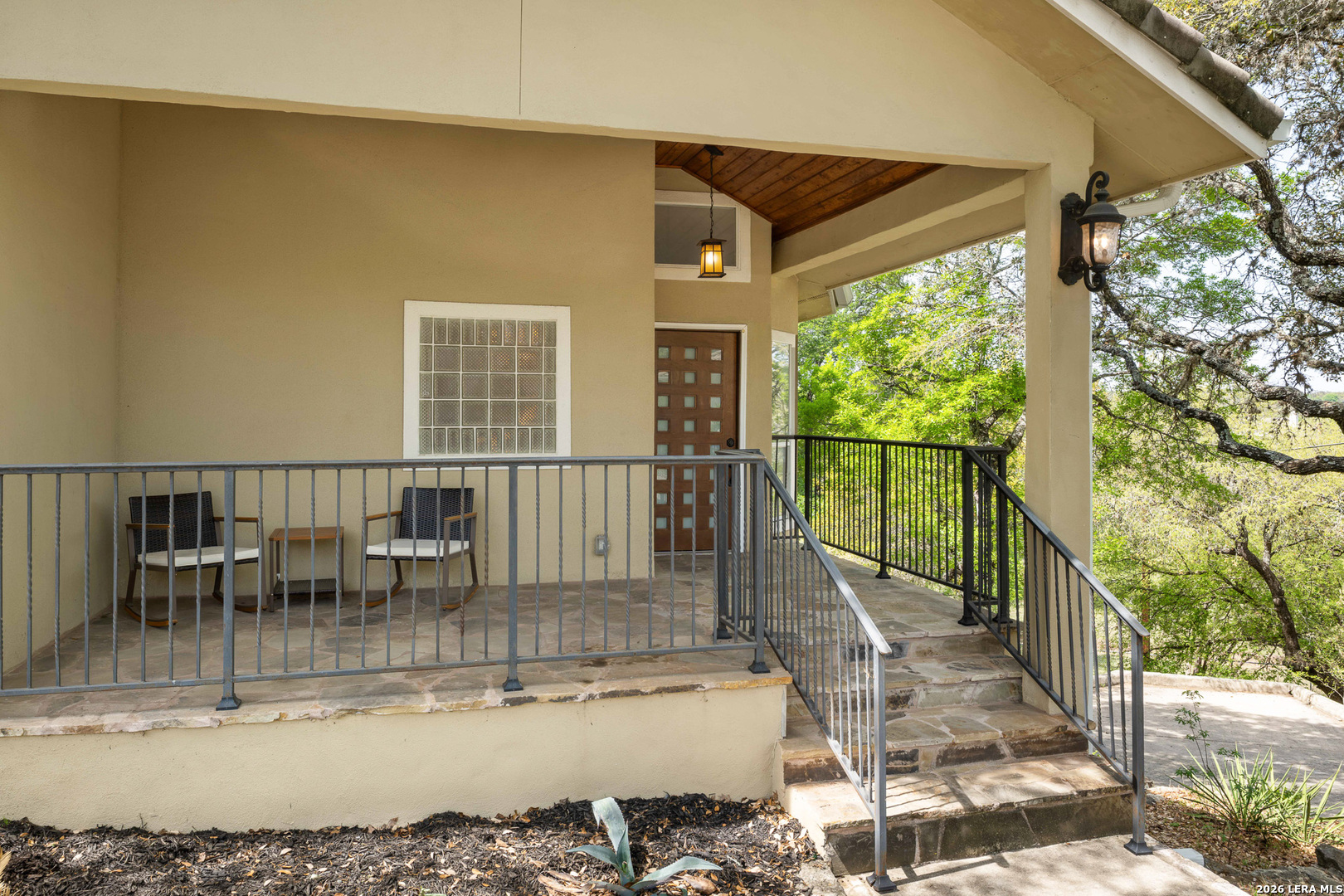 11 Falls View Boerne, TX 78015 - Photo 3 of 37