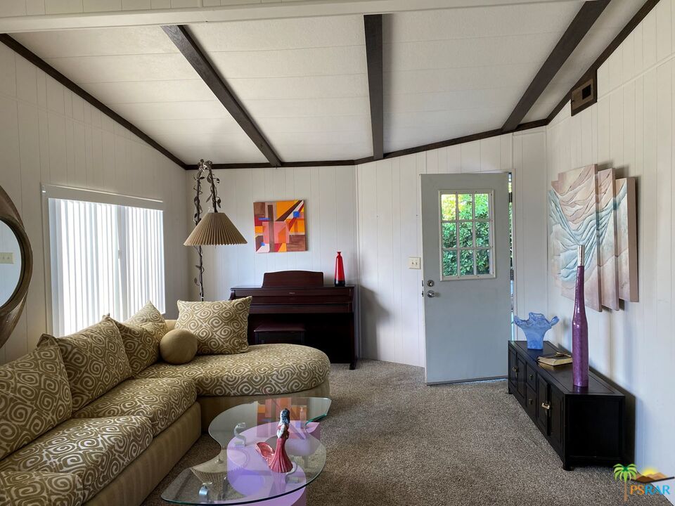 89 Athens Street Rancho Mirage, CA 92270 - Photo 5 of 43 Gallery Image 5