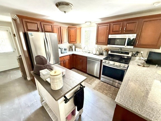 241 Glen Charlie Road Wareham, MA 02538 - Photo 5 of 32