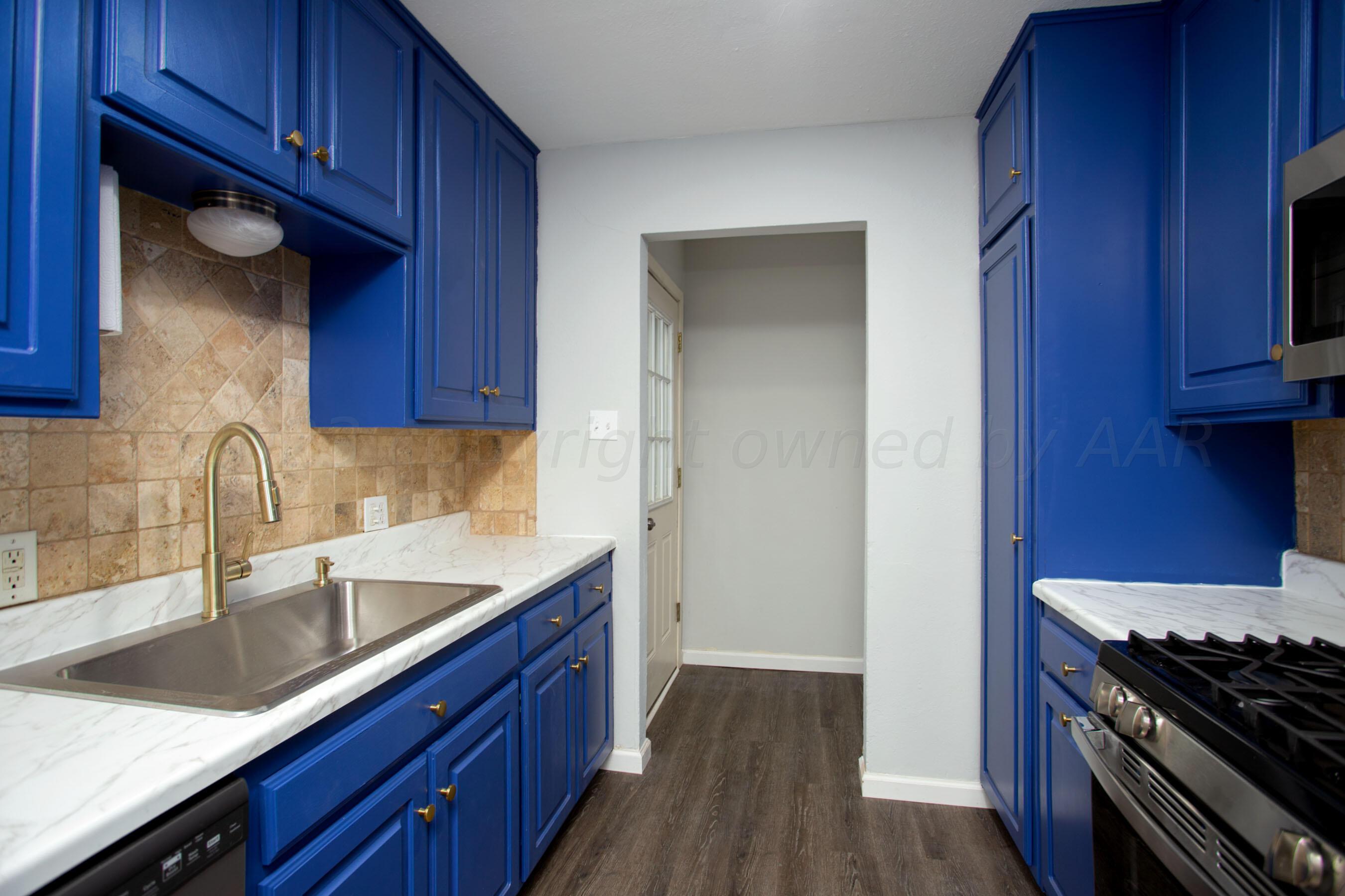 3810 South Monroe Street Amarillo, TX 79110 - Photo 7 of 30 9