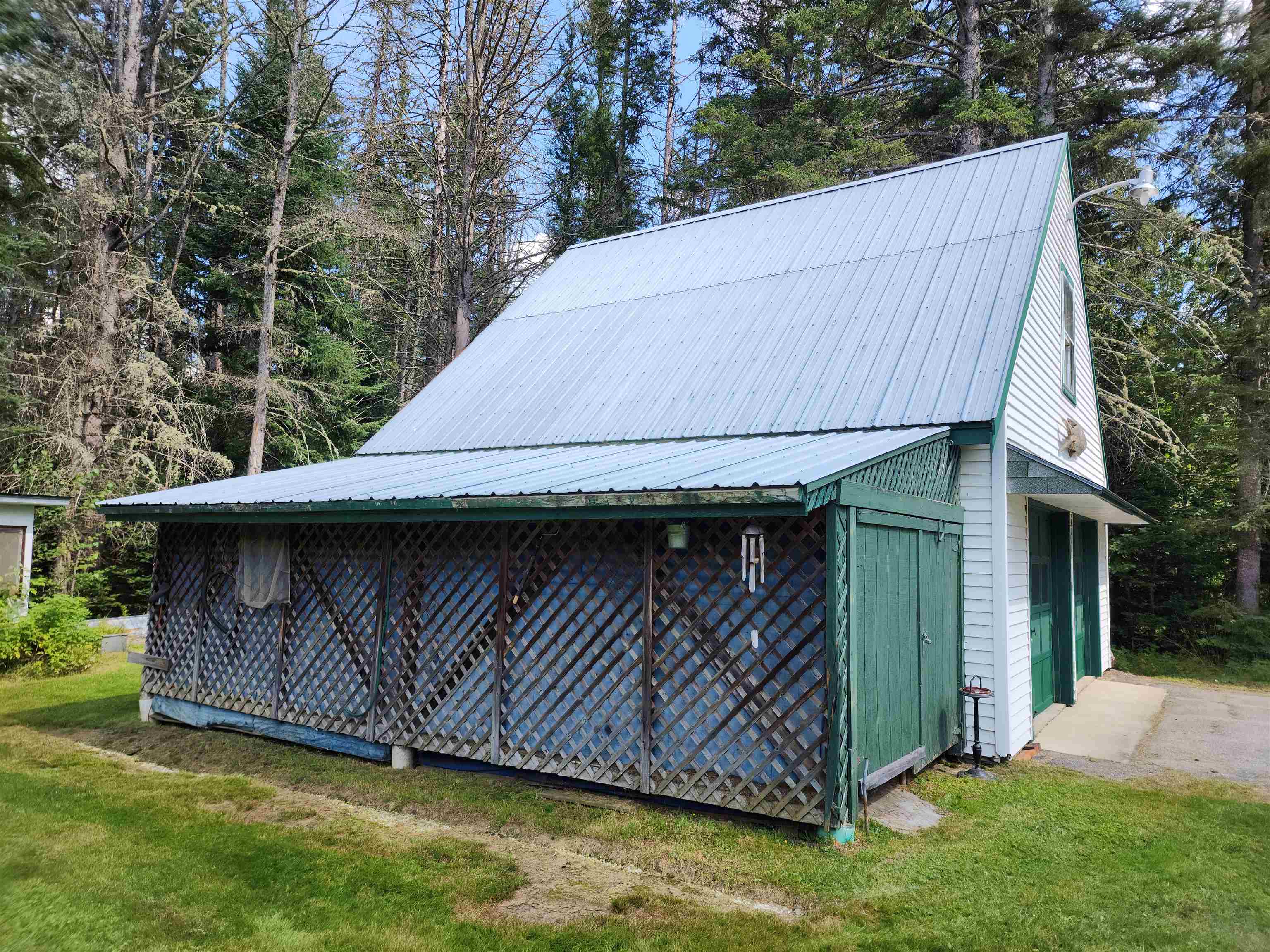 500 Colebrook Road Errol, NH 03579 - Photo 25 of 28 Gallery Image 25