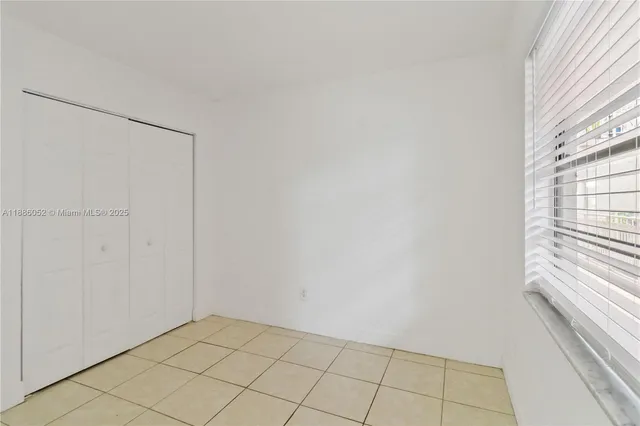 $2,100 | 1095 West 77th Street, Unit 108, Hialeah, FL 33014