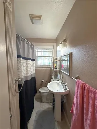 $199,999 | 2229 Riverland Drive, Chalmette, LA 70043