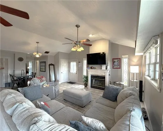 $199,999 | 2229 Riverland Drive, Chalmette, LA 70043