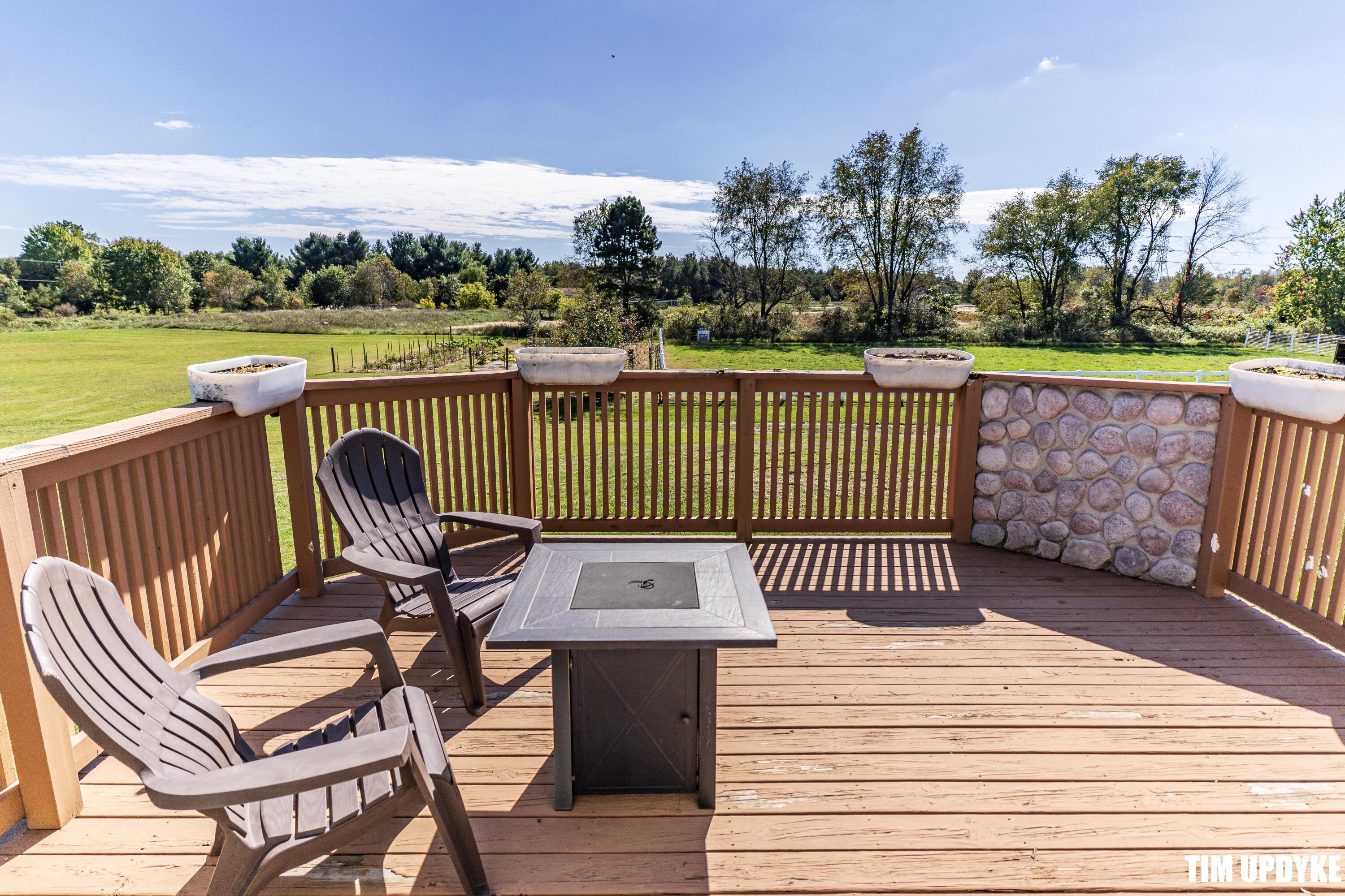 645 South Bossett Road Ravenna, MI 49451 - Photo 43 of 103 DSC09704