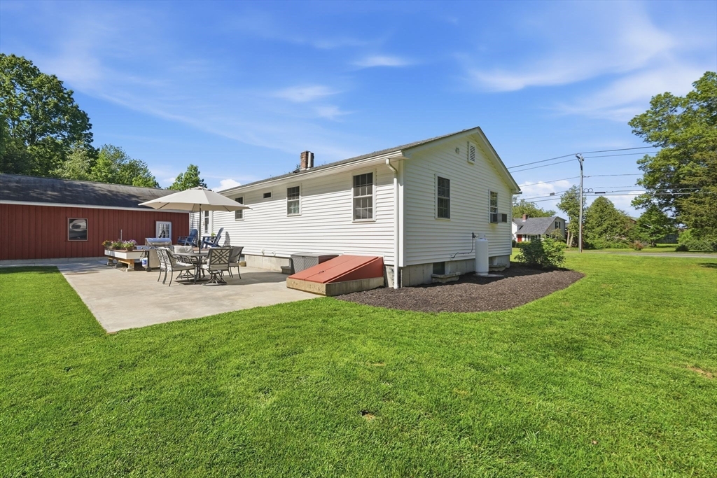 43 Long Plain Road Leverett, MA 01054 - Photo 29 of 40