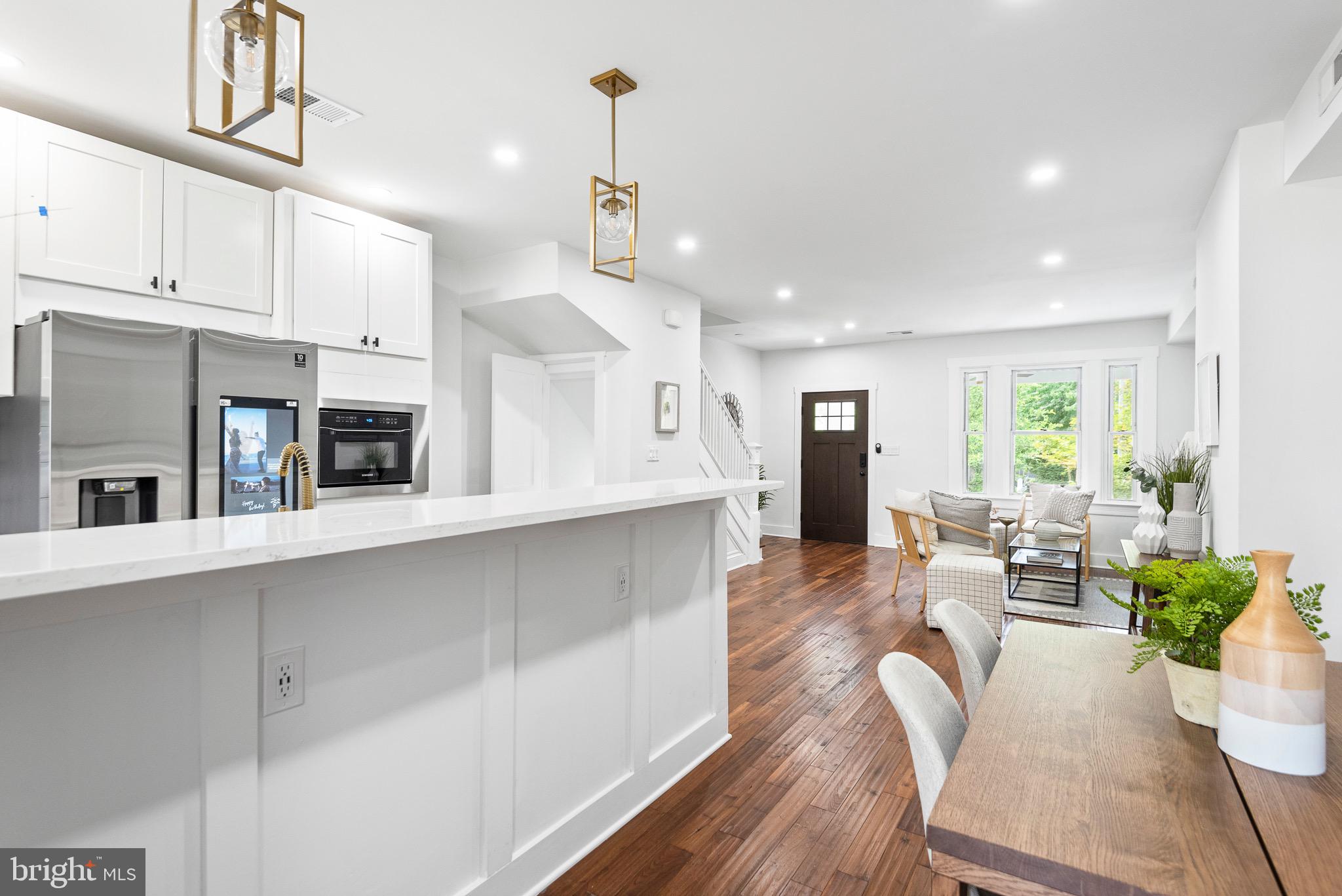 212 16th Street Southeast Washington, DC 20003 - Photo 13 of 48