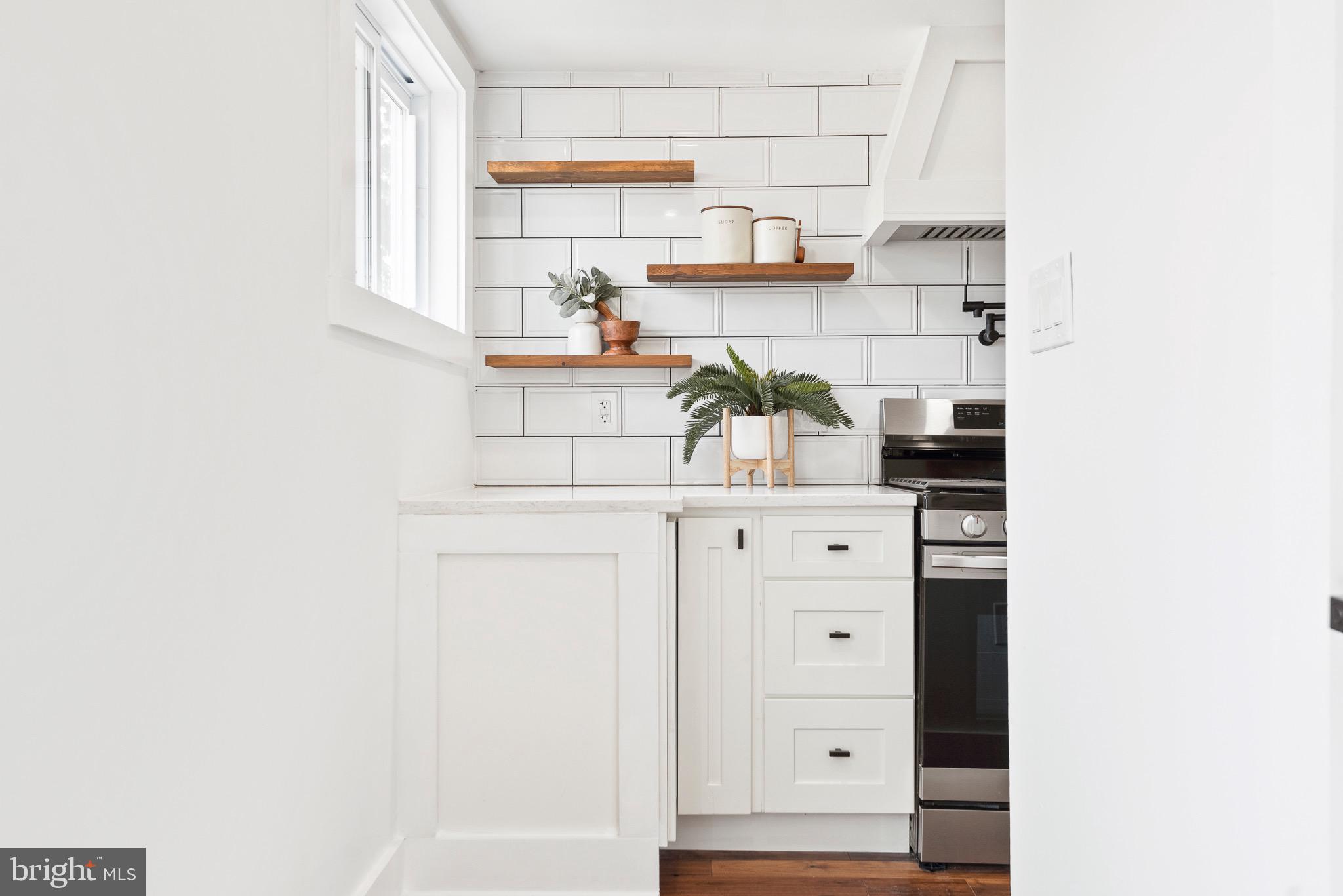 212 16th Street Southeast Washington, DC 20003 - Photo 15 of 48