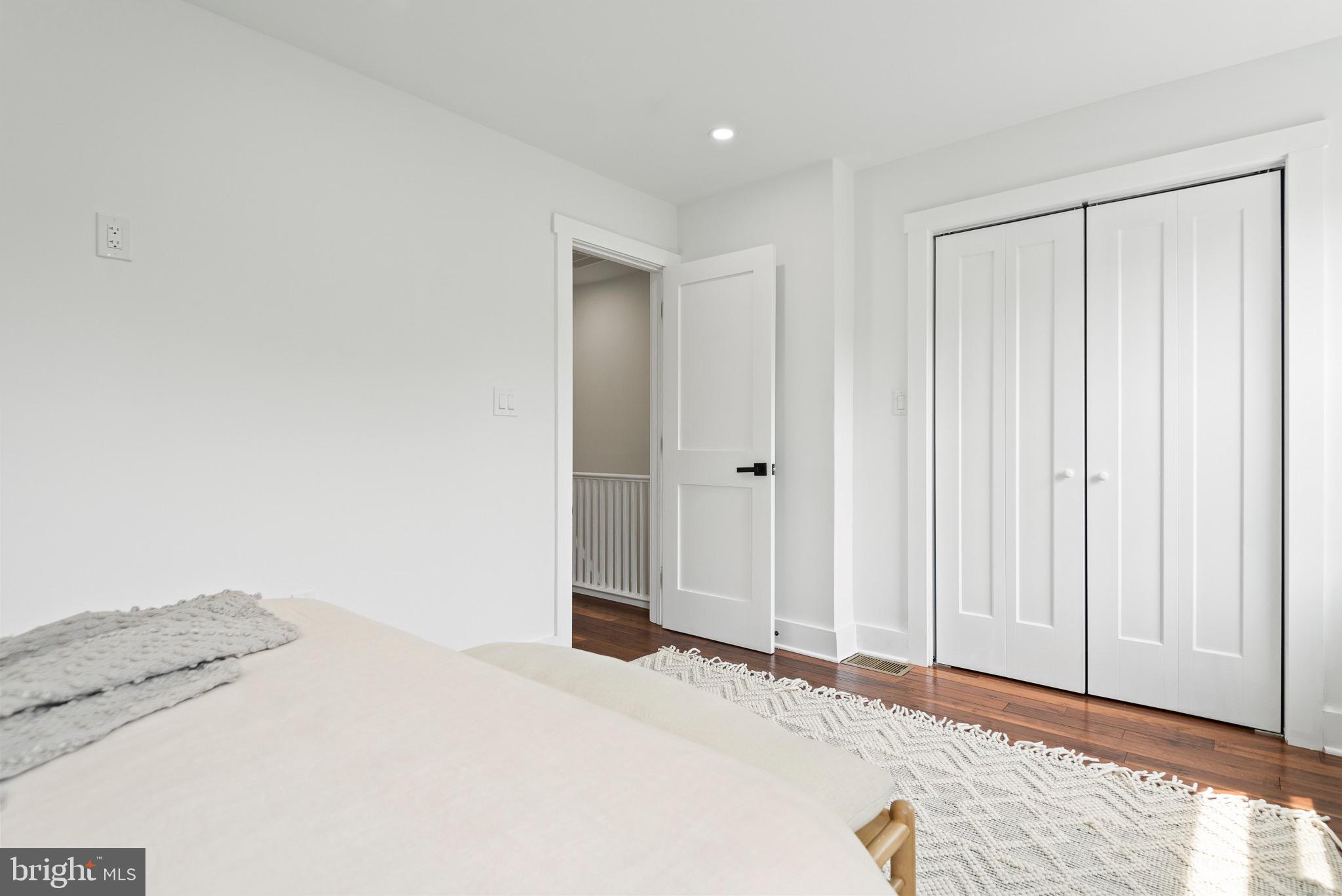 212 16th Street Southeast Washington, DC 20003 - Photo 32 of 48