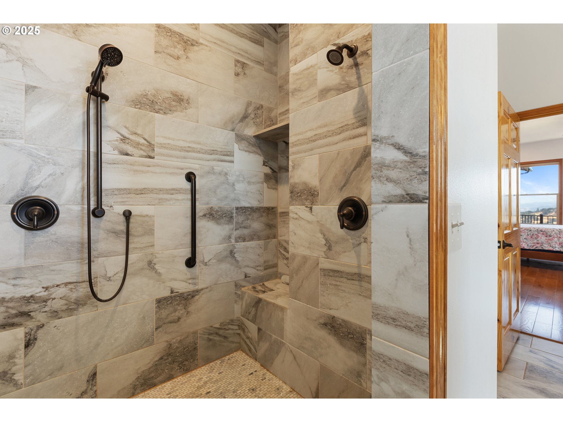 1757 Riddle Bypass Road Riddle, OR 97469 - Photo 15 of 38 a bathroom with a shower