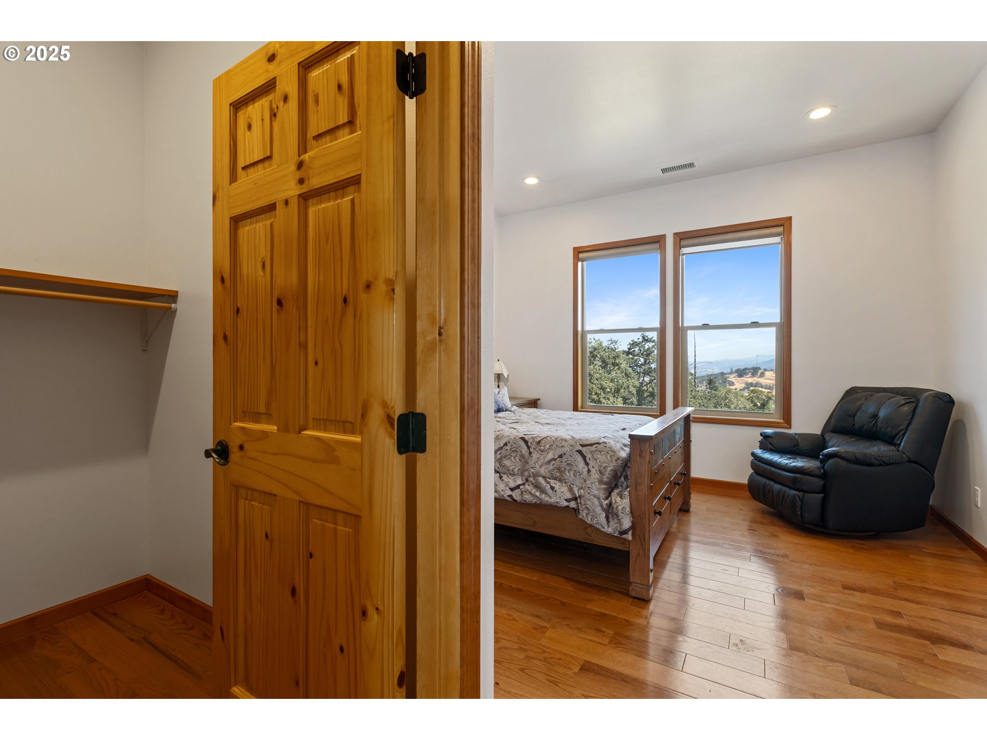 1757 Riddle Bypass Road Riddle, OR 97469 - Photo 17 of 38 a living room with furniture and a window