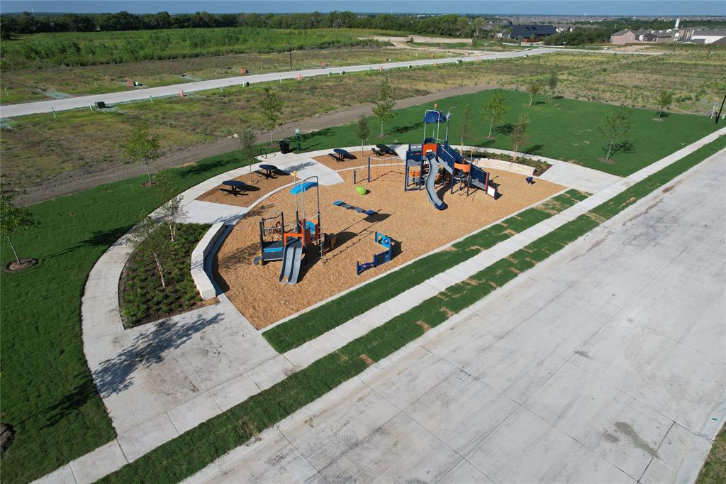 1136 Loch Way Princeton, TX 75407 - Photo 17 of 17 Pocket park