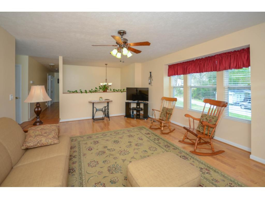 230 Gross Road Bluff City, TN 37618 - Photo 14 of 24 Photo 15