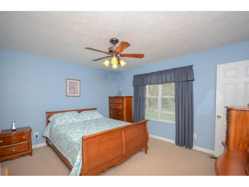 230 Gross Road Bluff City, TN 37618 - Photo 7 of 24 Photo 7