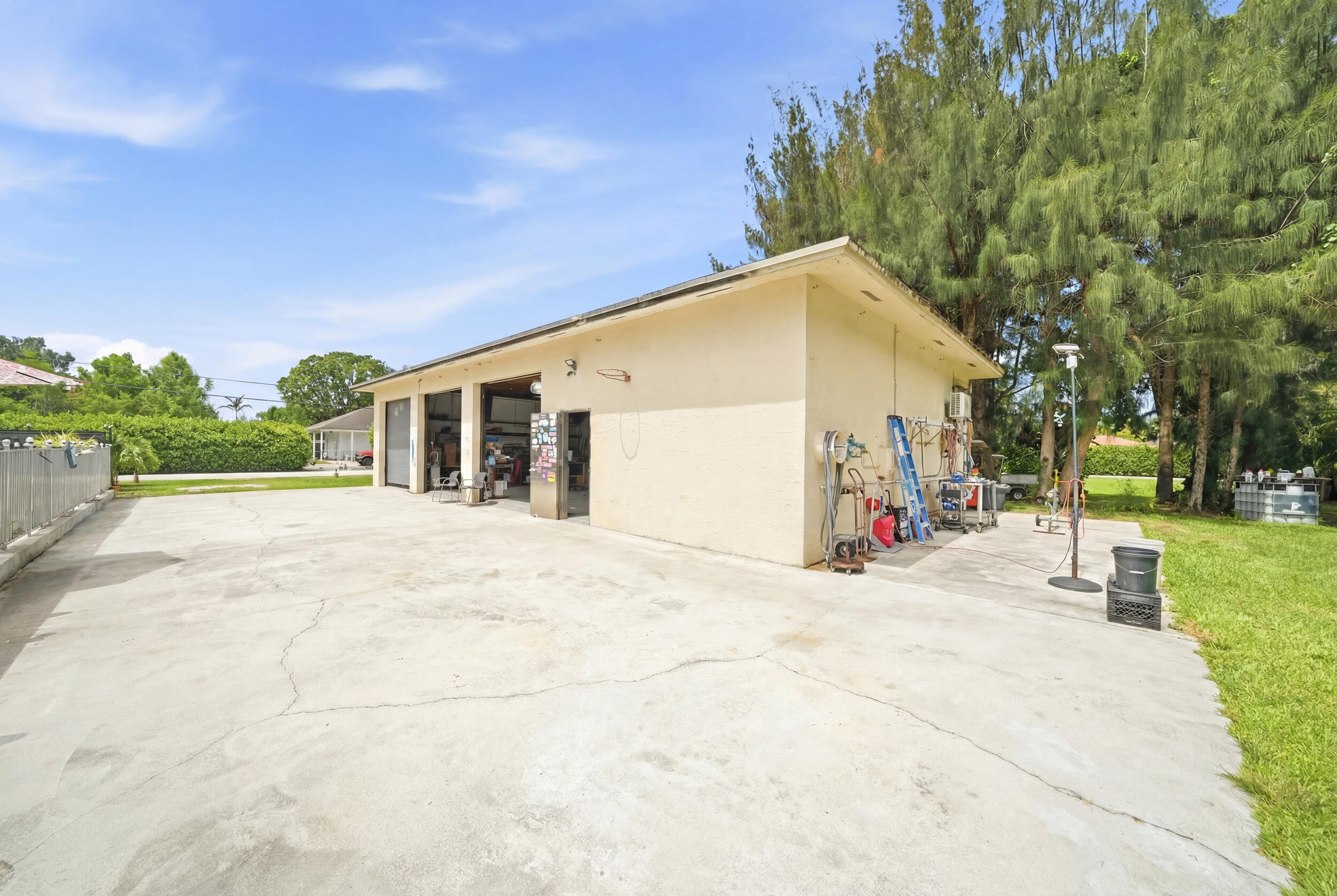 4841 Southwest 201st Terrace Southwest Ranches, FL 33332 - Photo 14 of 34 204