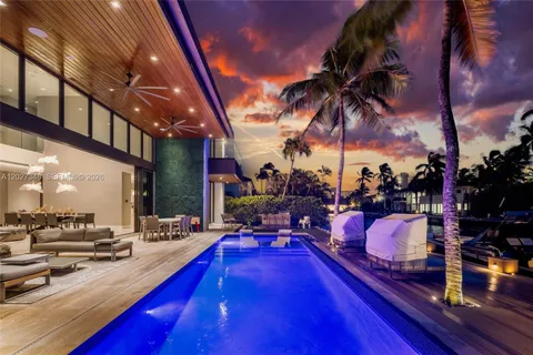 $14,500,000 | 16470 Northeast 30th Avenue, North Miami Beach, FL 33160