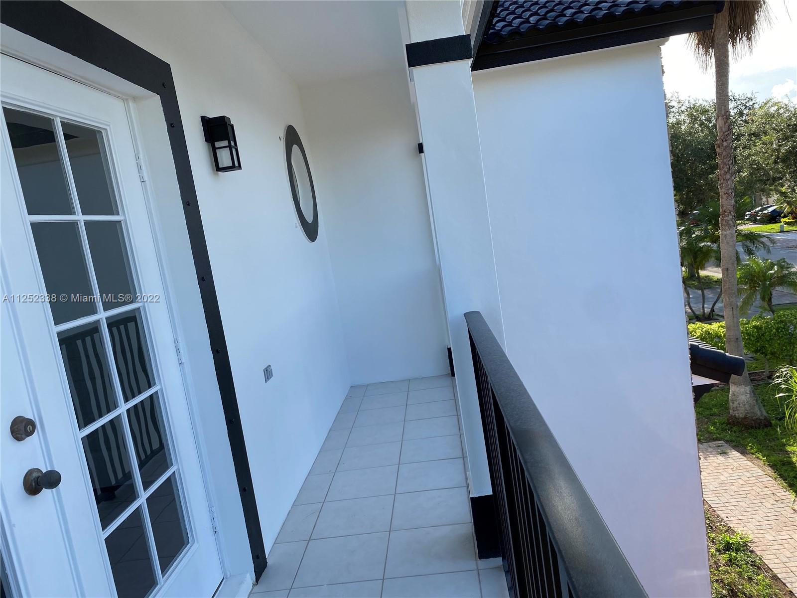 16350 Southwest 50th Terrace Miami, FL 33185 - Photo 36 of 59