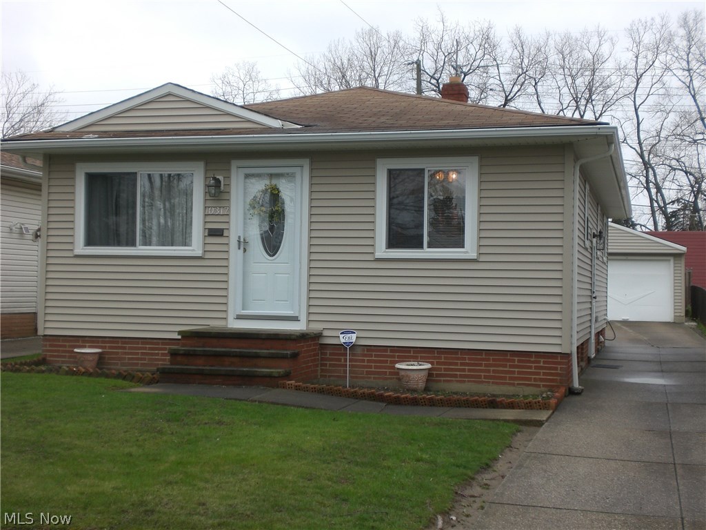 10317 Briggs Road Cleveland, OH 44111 - Photo 16 of 19 Gallery Image 16