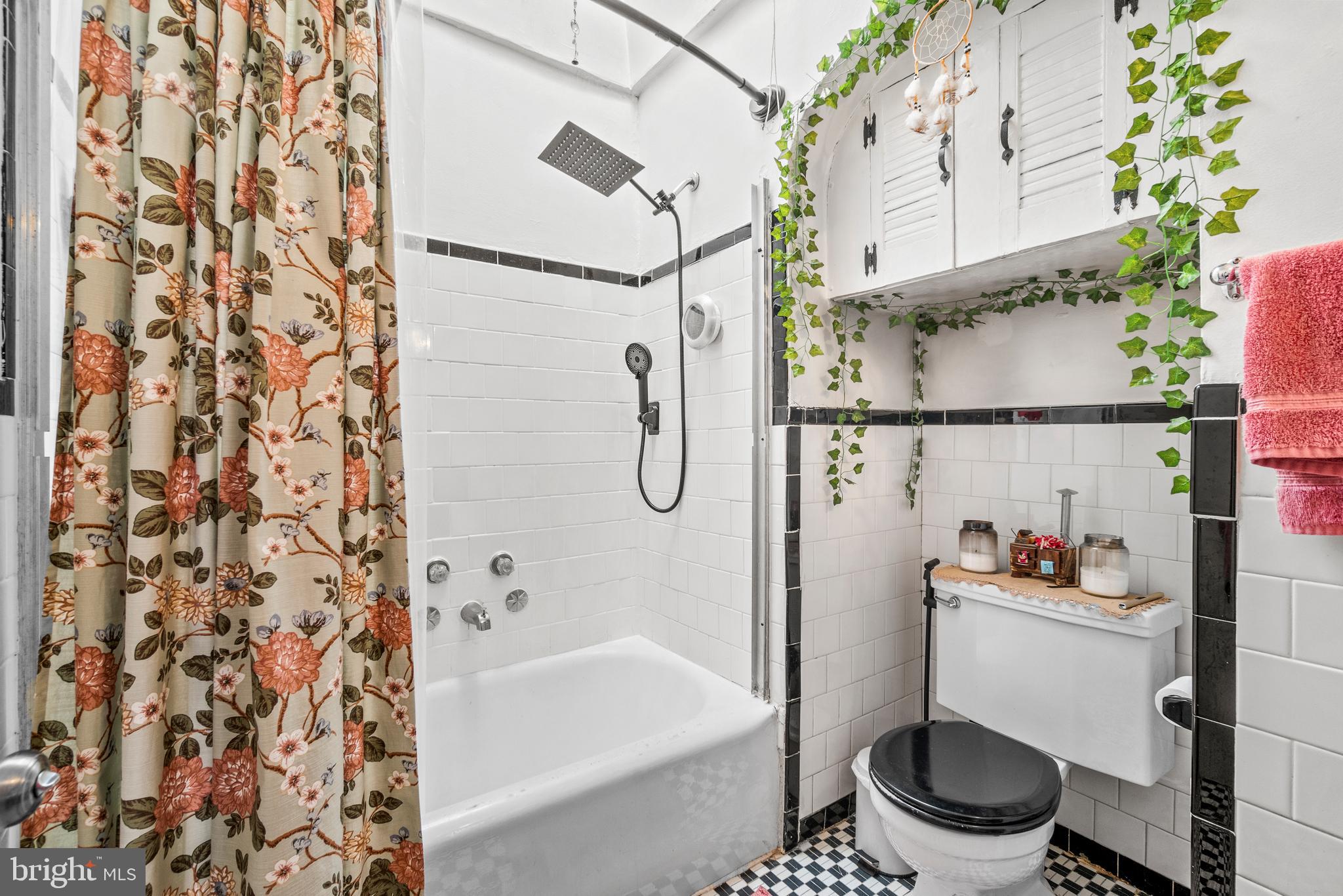 211 East 33rd Street Baltimore, MD 21218 - Photo 21 of 44