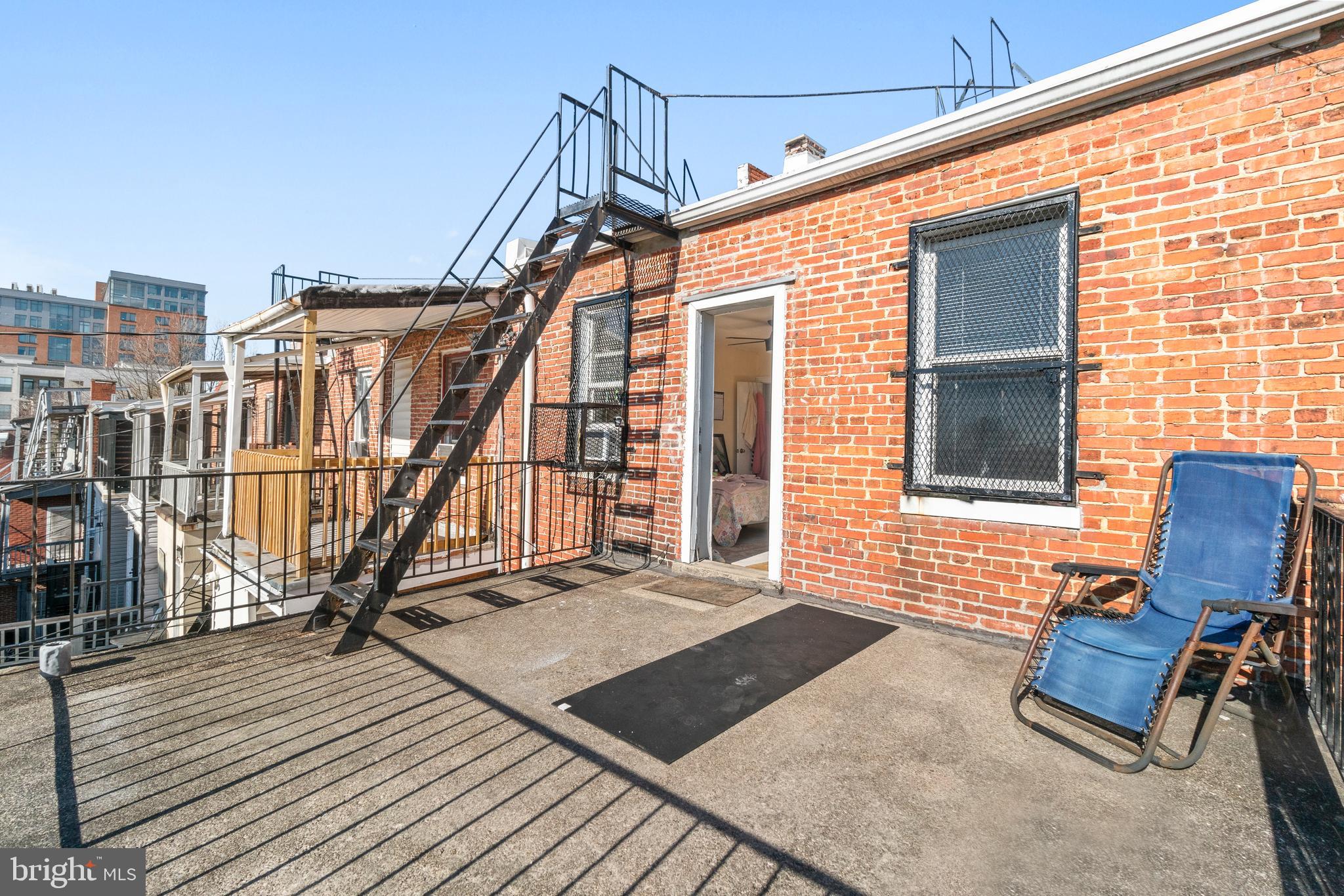 211 East 33rd Street Baltimore, MD 21218 - Photo 23 of 44