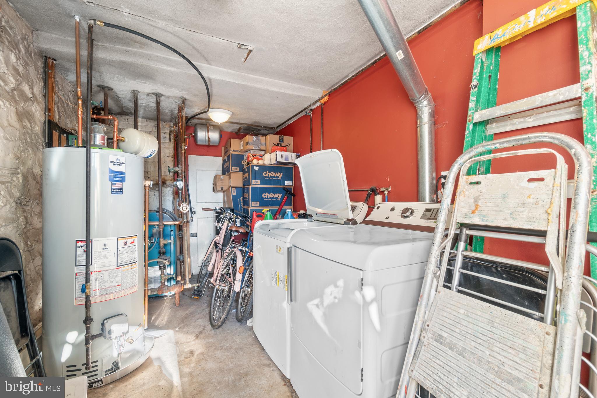 211 East 33rd Street Baltimore, MD 21218 - Photo 38 of 44