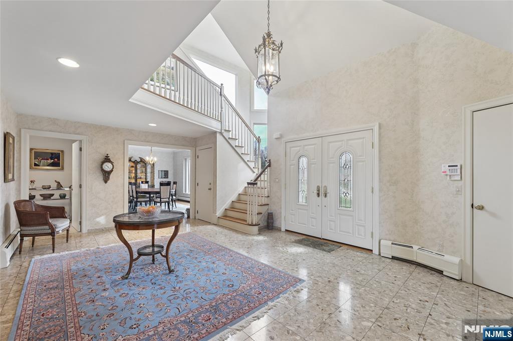 9 Toboggan Ridge Saddle River, NJ 07458 - Photo 17 of 50