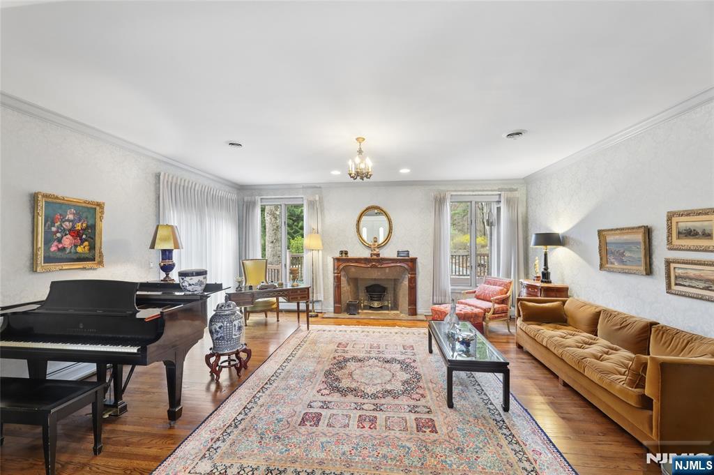 9 Toboggan Ridge Saddle River, NJ 07458 - Photo 21 of 50