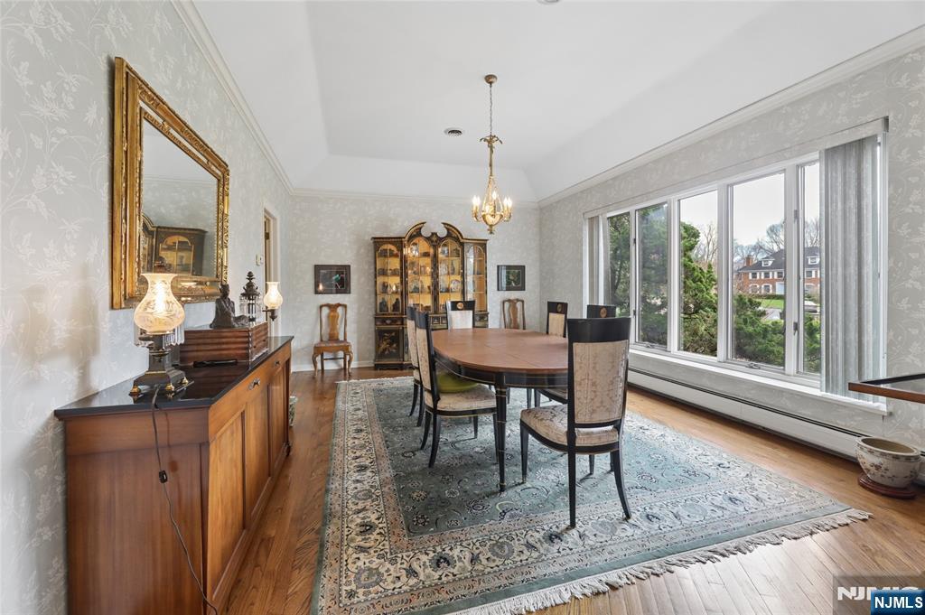 9 Toboggan Ridge Saddle River, NJ 07458 - Photo 22 of 50