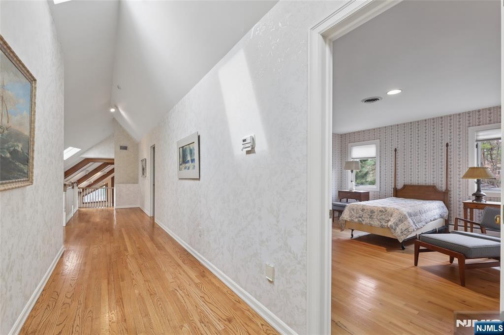 9 Toboggan Ridge Saddle River, NJ 07458 - Photo 36 of 50