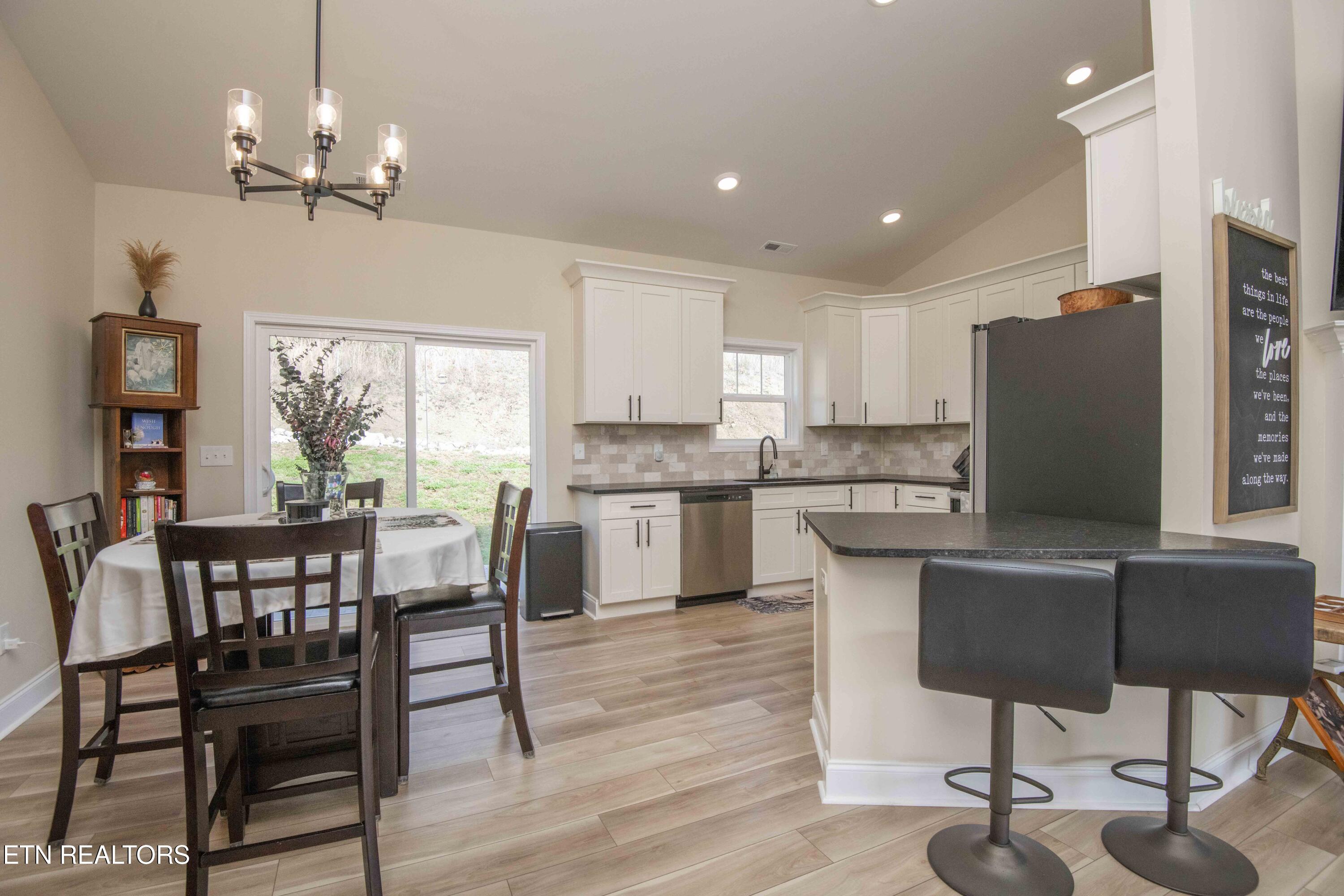 100 Claude Steadman Place Clinton, TN 37716 - Photo 20 of 43 kitchen 9_1